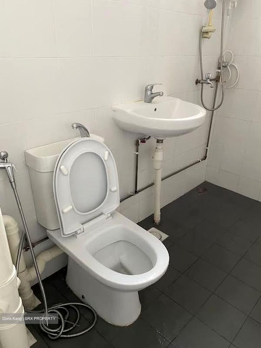 Blk 221 Bukit Batok East Avenue 3 (Bukit Batok), HDB Executive #568281191